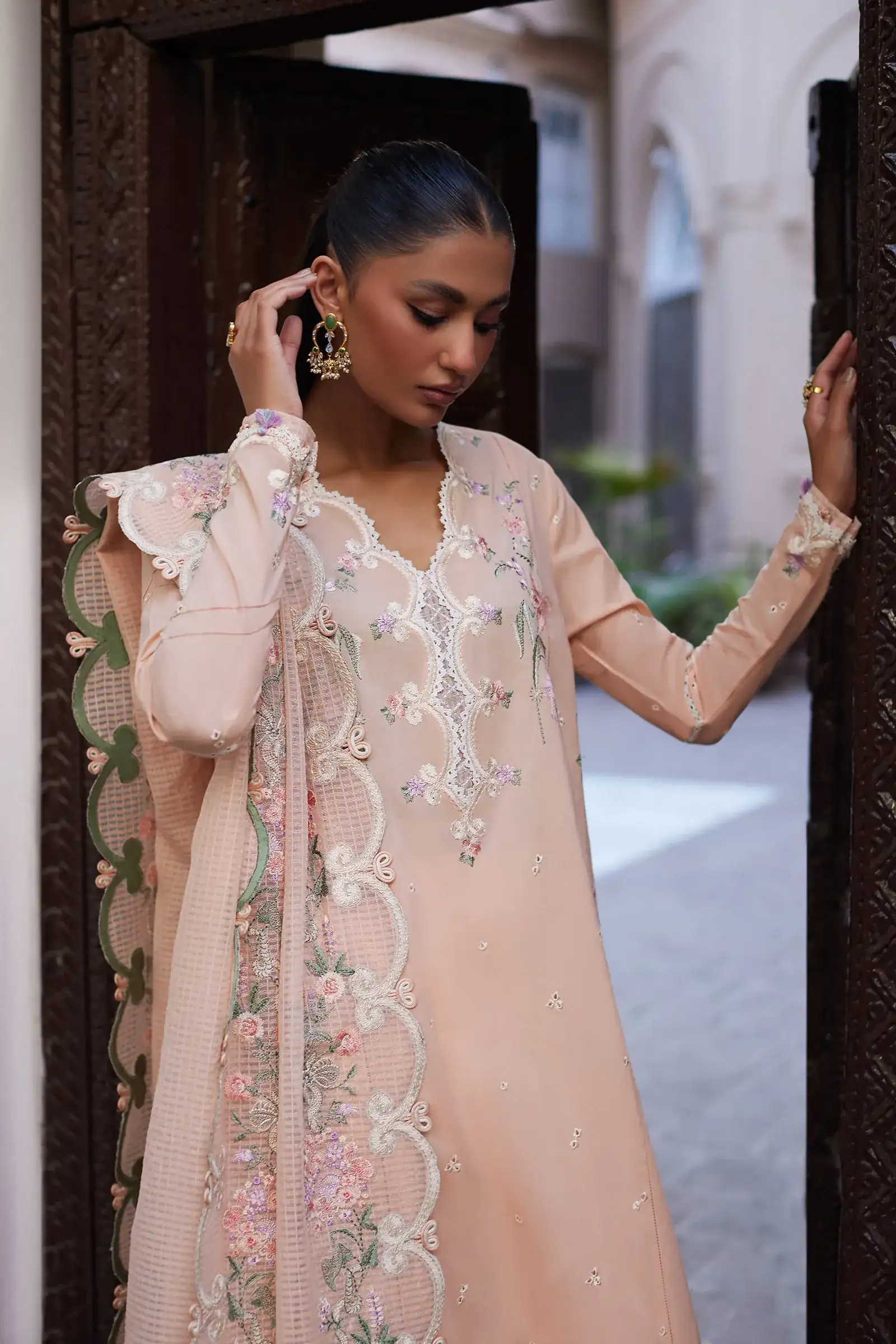 Zaha Festive'24 - Elan 3 Pc- Unstitched SHAMS (ZF24-06)
