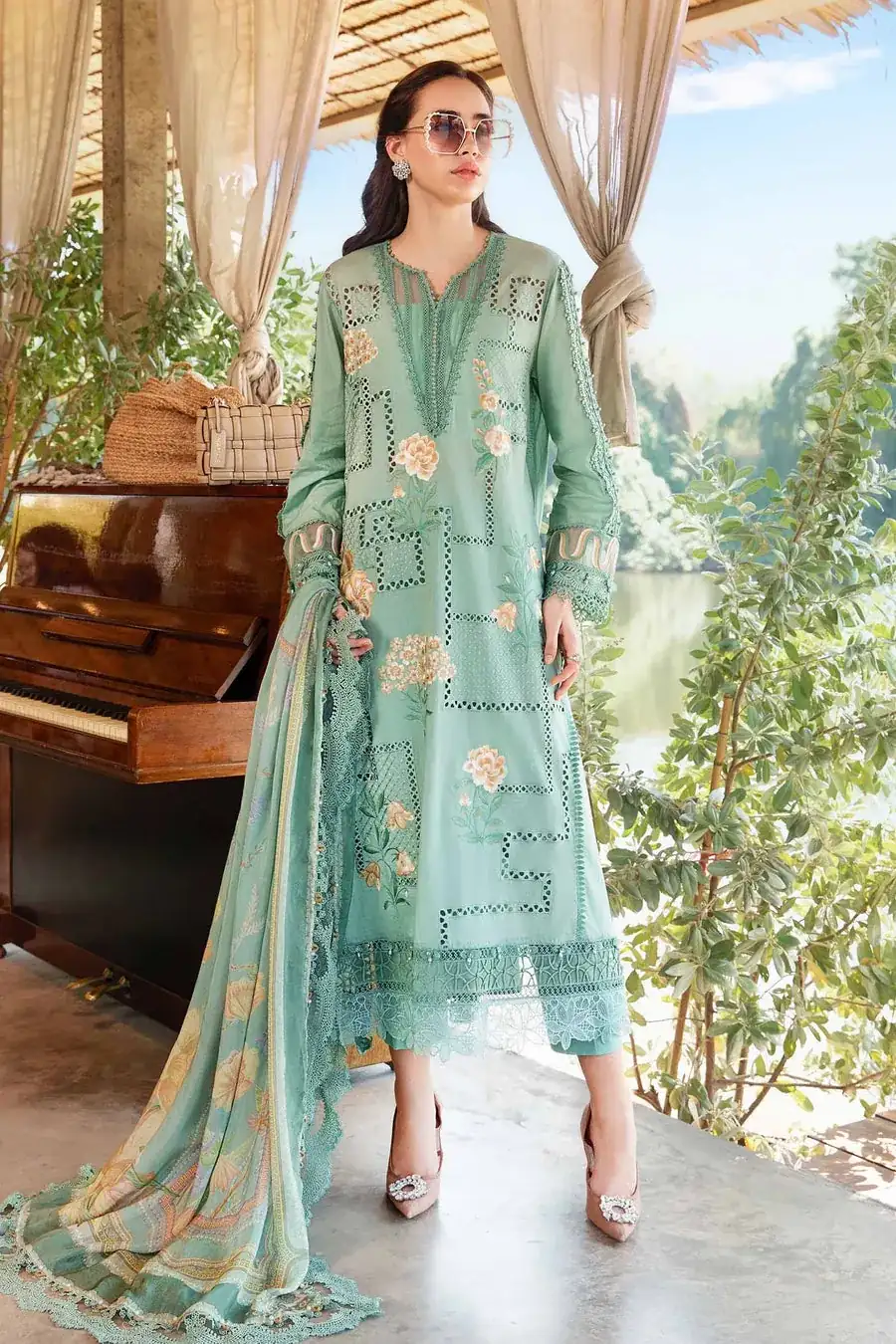 Maria B Mprints'25 Printed Lawn Suit | MPT-2501-B