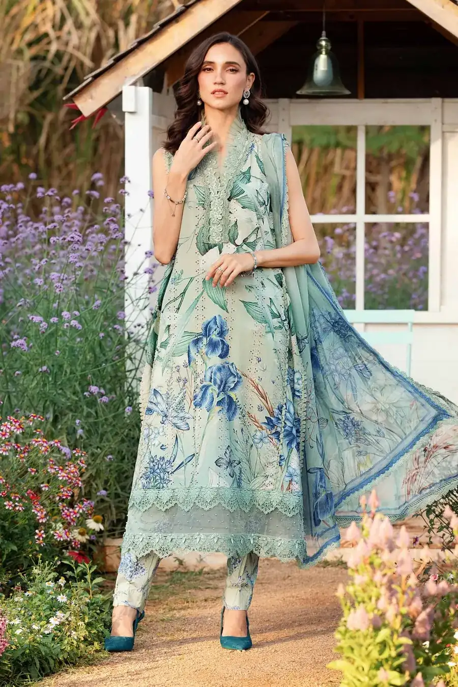 Maria B Mprints'25 Printed Lawn Suit | MPT-2502-B