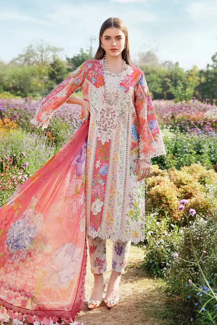 Maria B Mprints'25 Printed Lawn Suit | MPT-2509-B