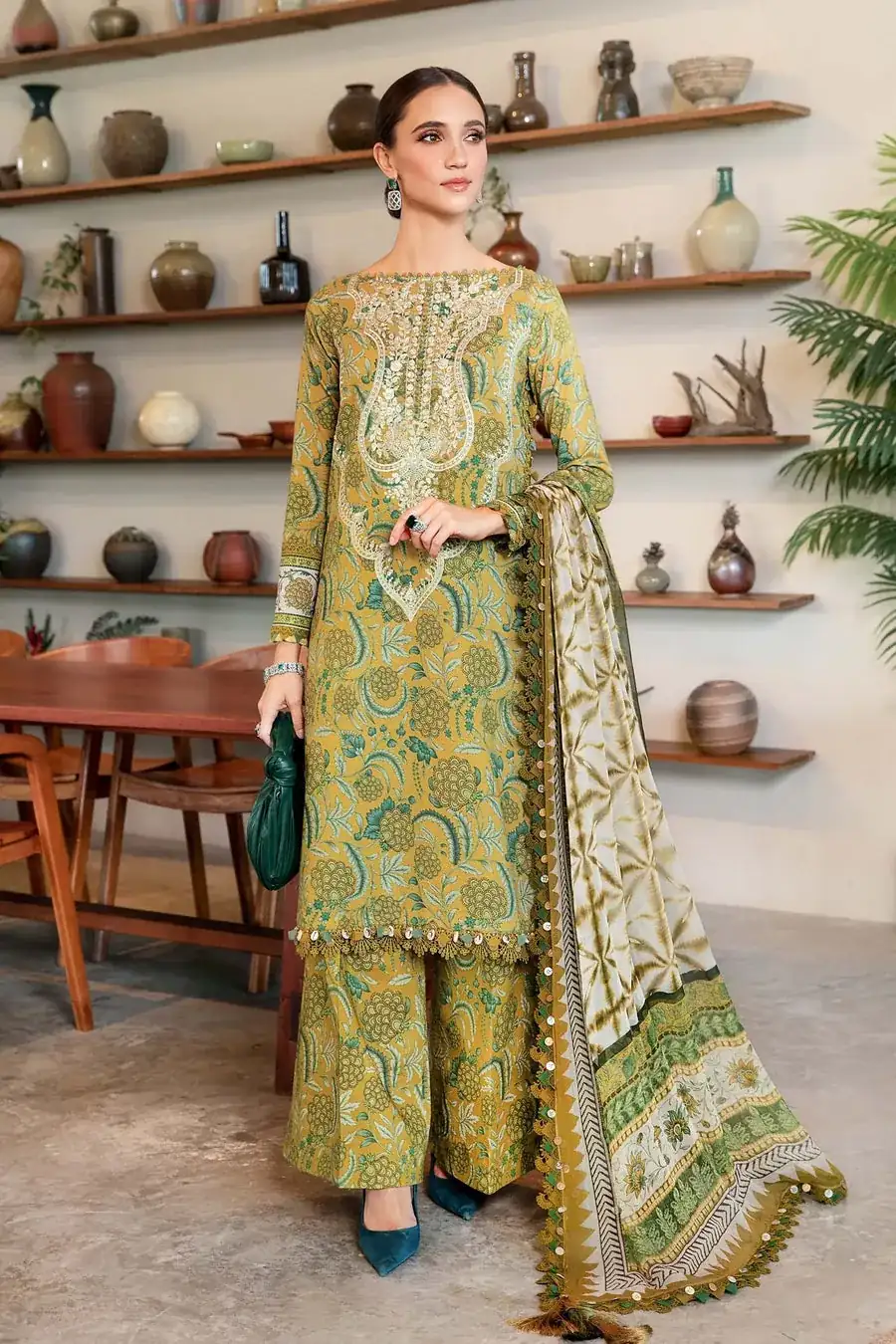 Maria B Mprints'25 Printed Lawn Suit | MPT-2513-B