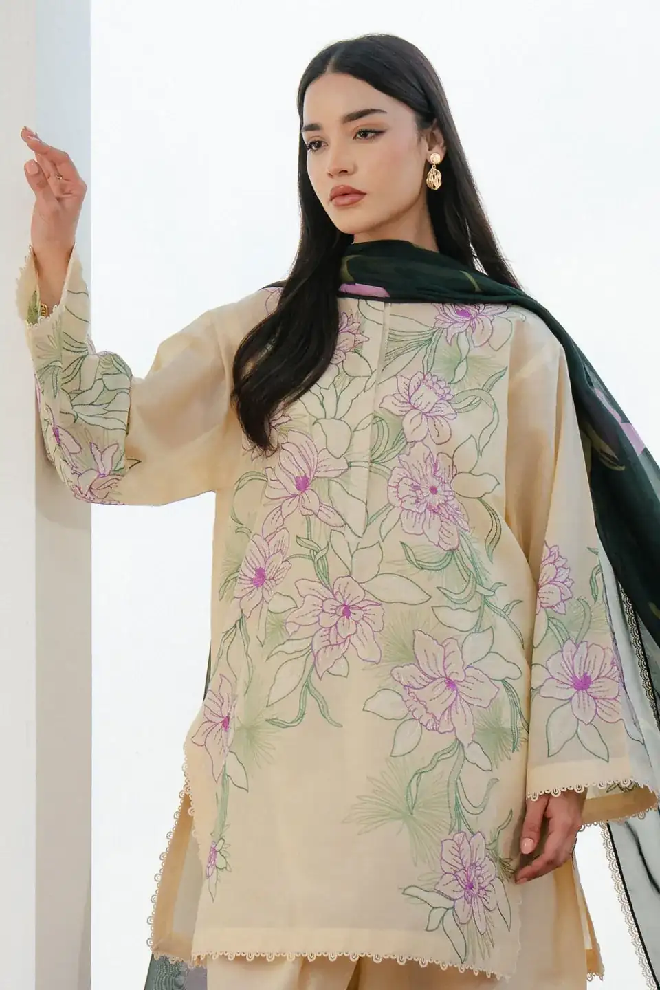 Coco By Zara Shahjahan Embroidered Jacquard Suits CZS25L BLOOM-1B