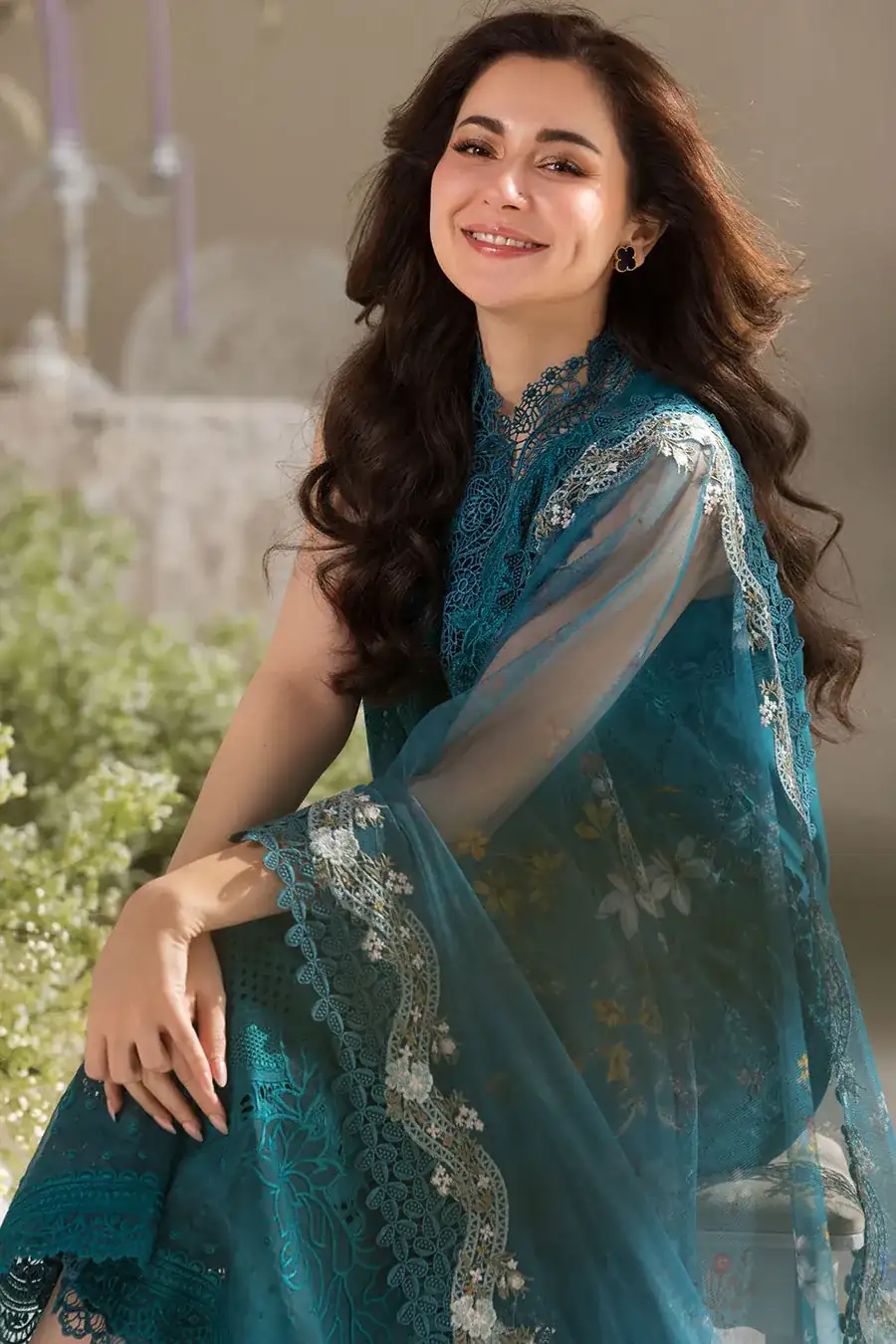DESIGN 2A LUXURY LAWN 2025 UNSTITCHED L25-2A