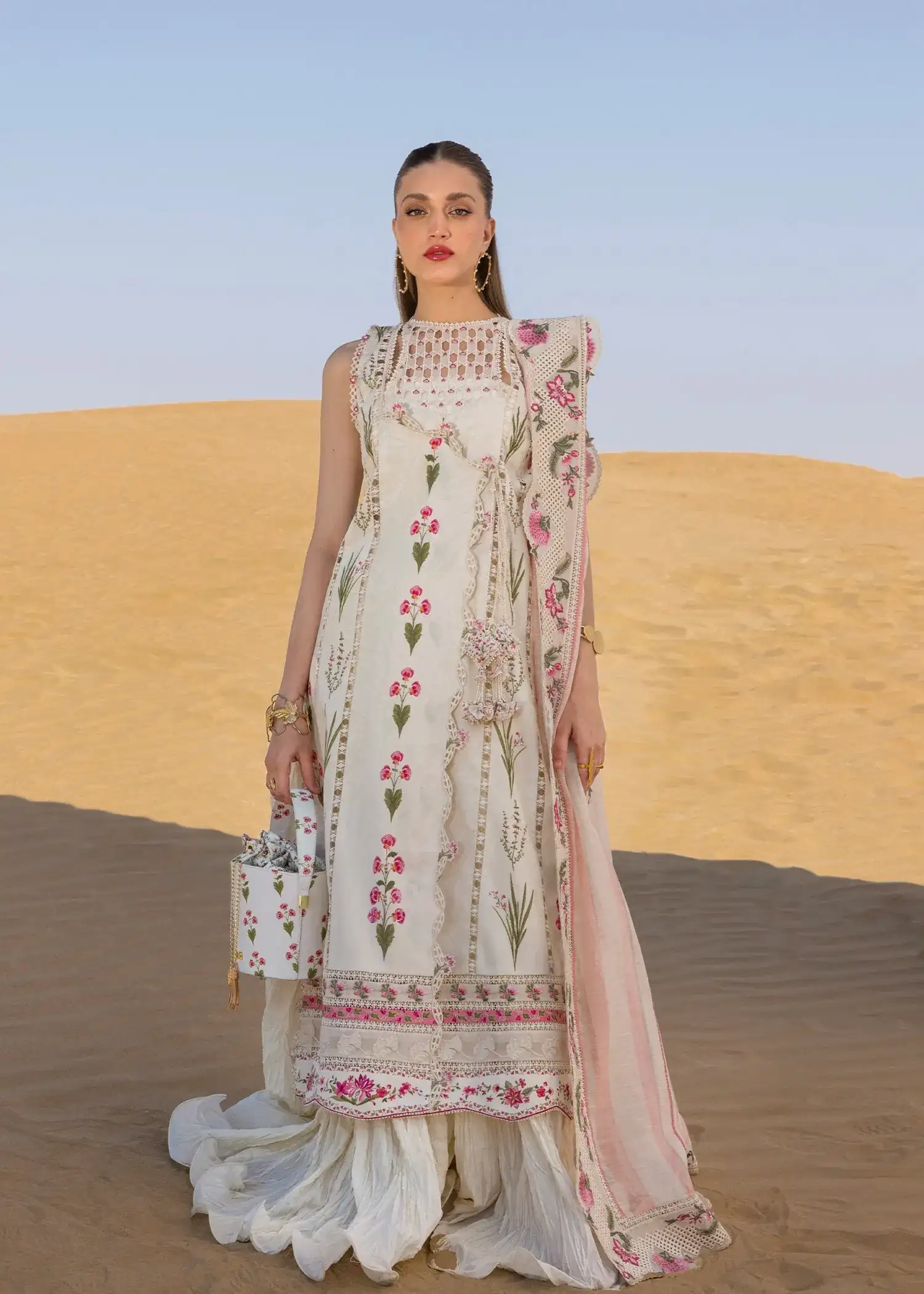 Flow By Crimson - Lawn' 25 - Once Upon A Flower - D9 B