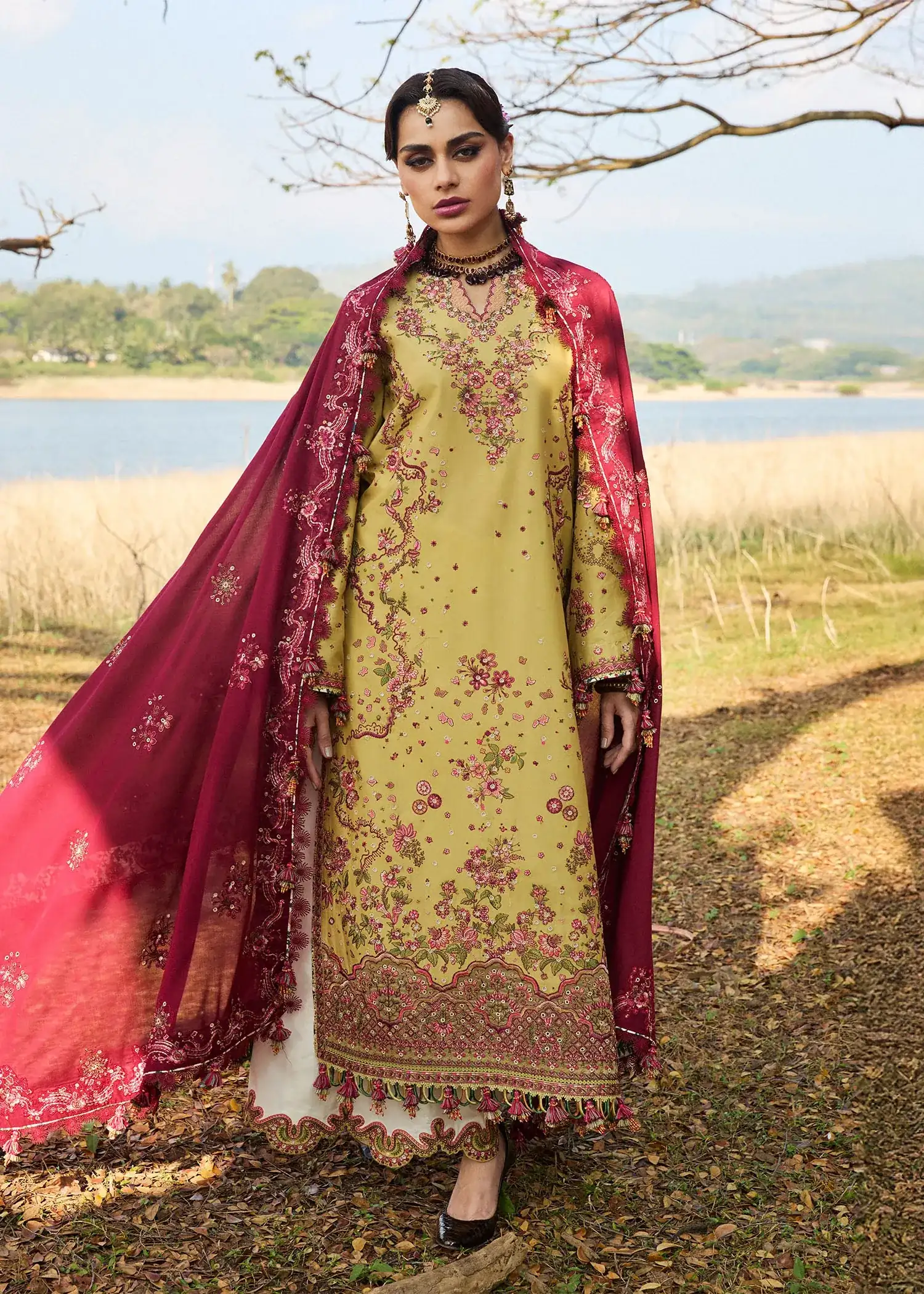 Hussain Rehar Summer Luxury Lawn_ Minted