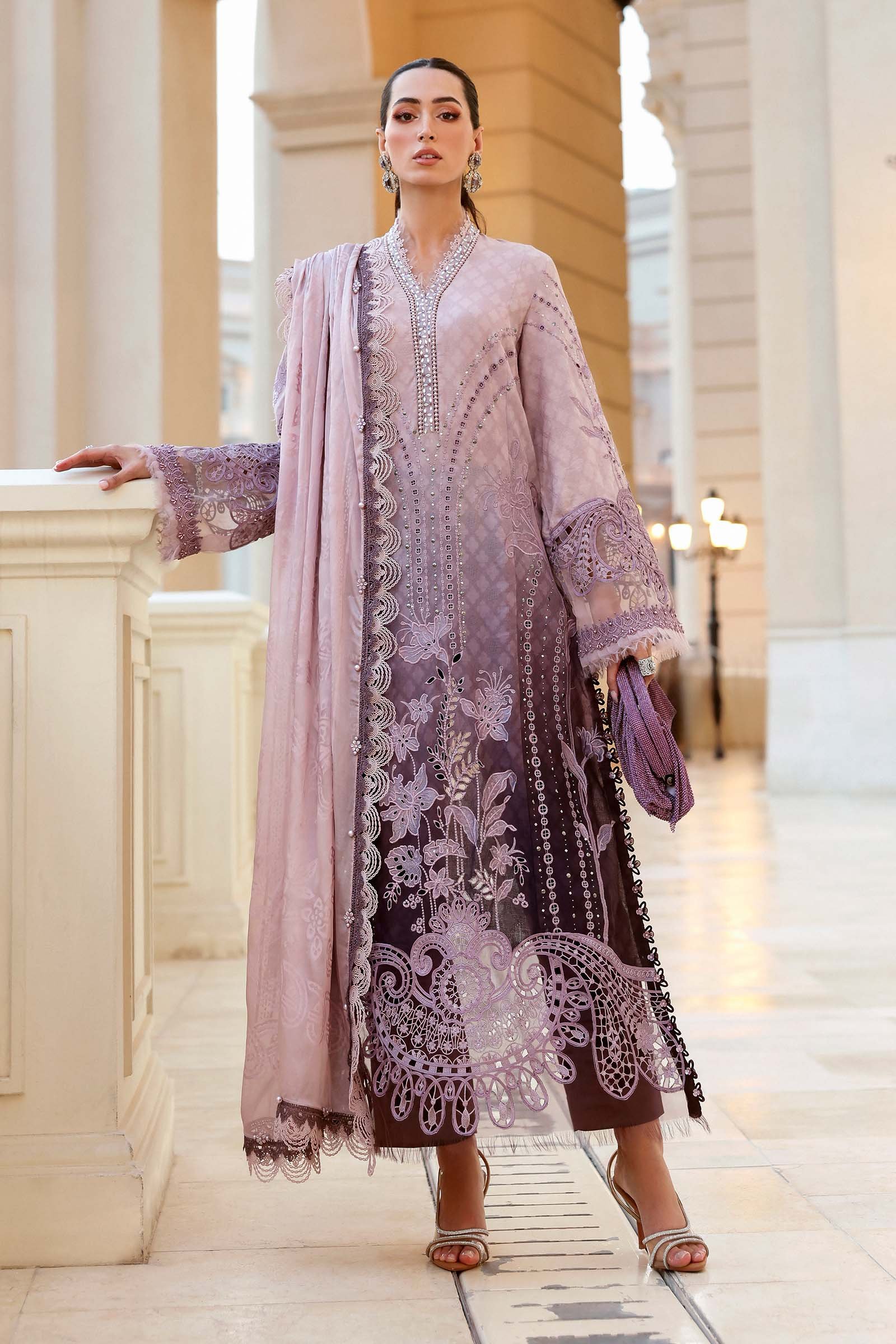 Unstitched Embroidered Luxury Lawn D-2601-B - Eid Collection
