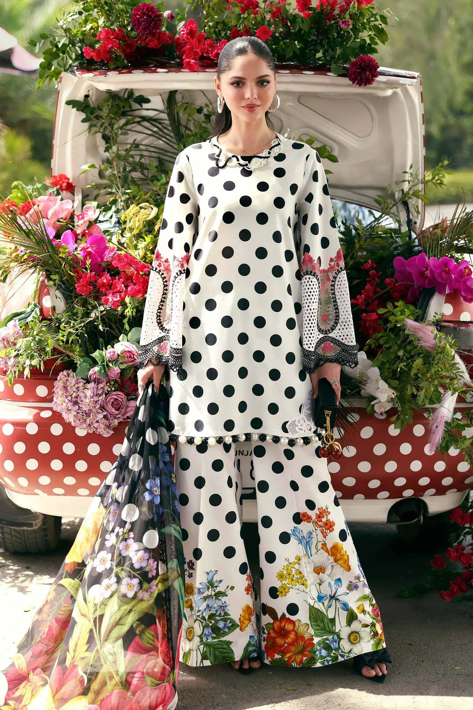 Maria B Mprints'26 Printed Lawn Suit | MPT-3008-A