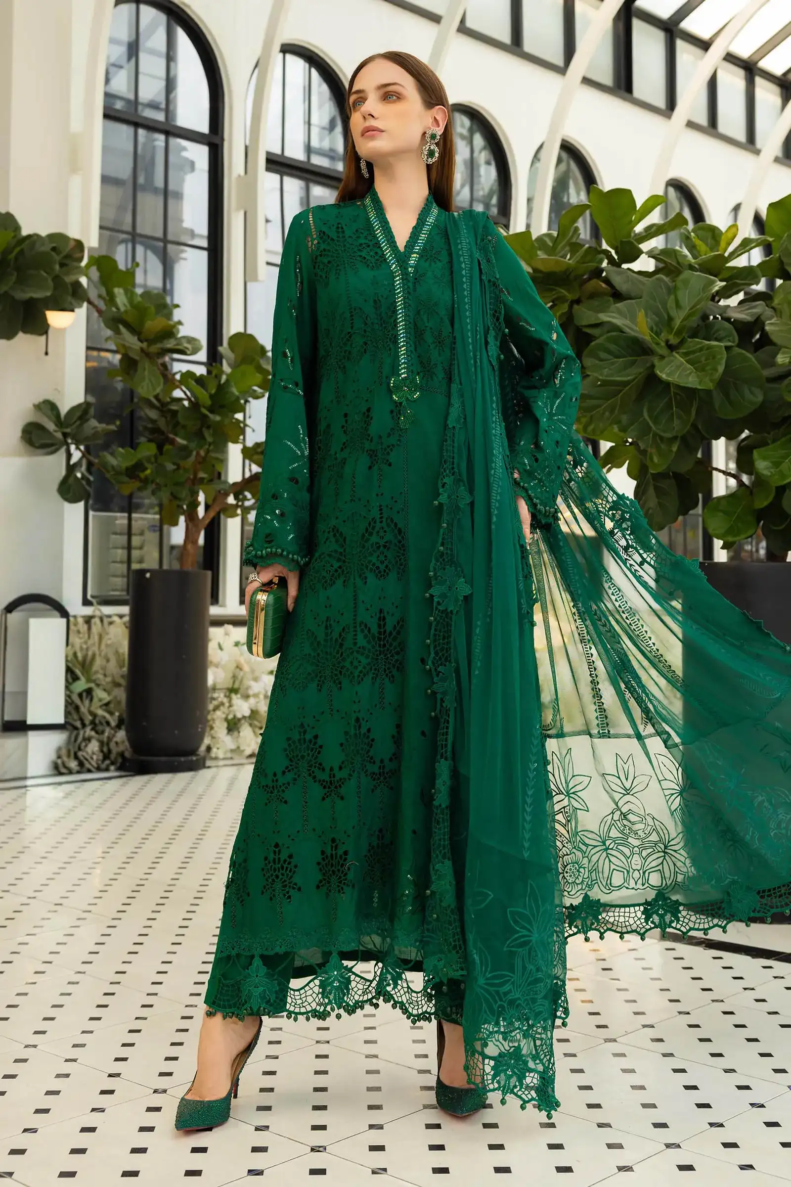 Unstitched Embroidered Luxury Lawn EID EDITS 26' D4