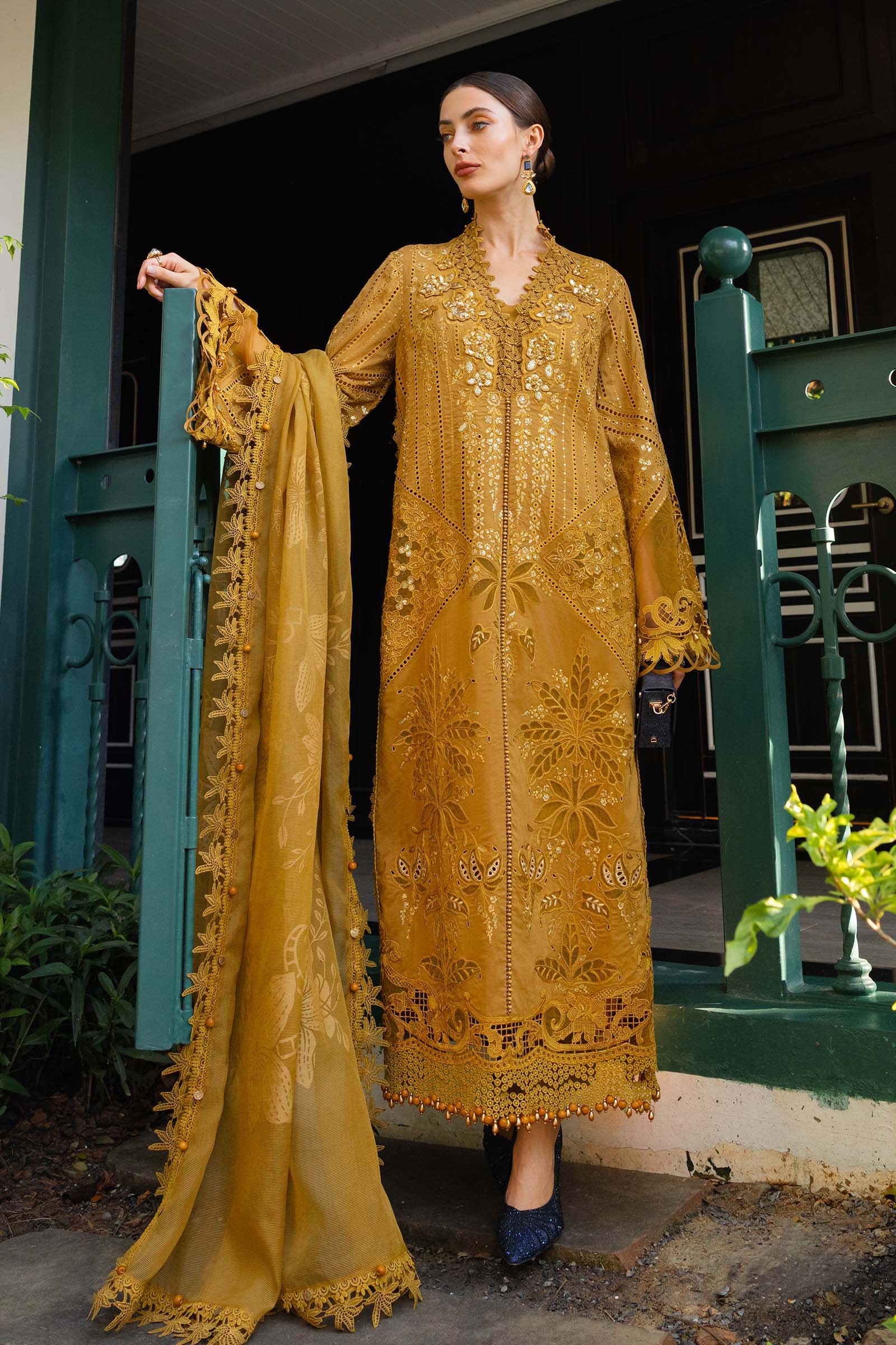 Unstitched Embroidered Luxury Lawn EID EDITS 26' D7